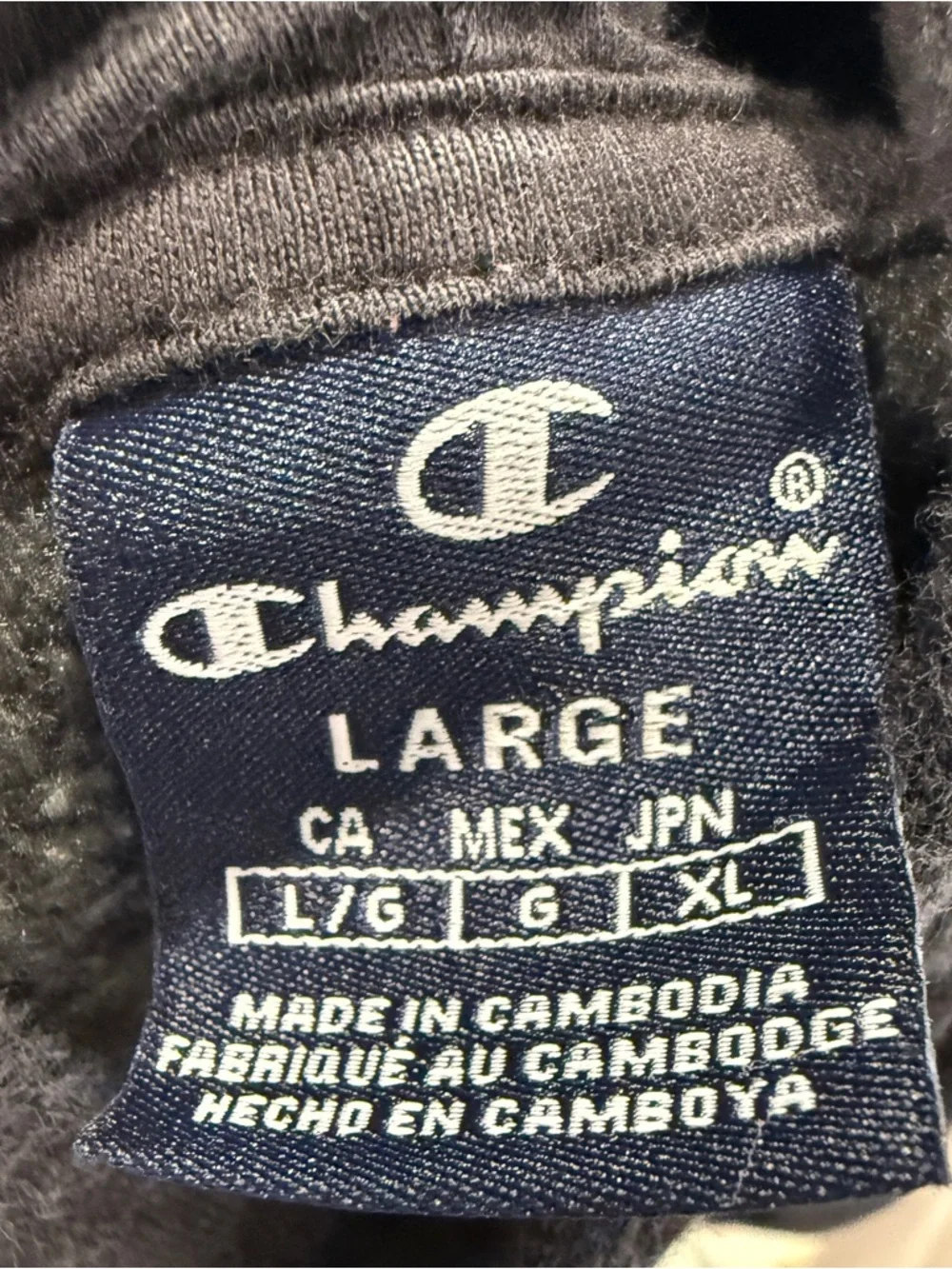 Champion Script Logo Hoodie Men’s Large Black Streetwear Essential Y2K - Picture 11 of 11